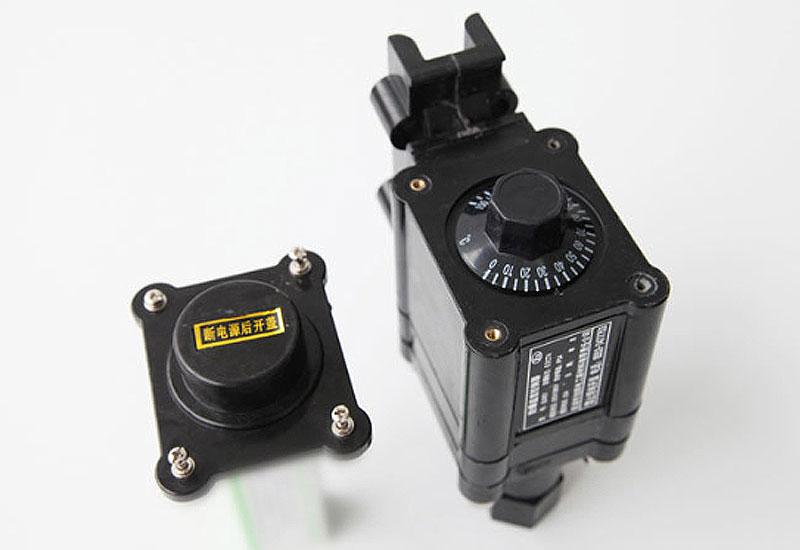 溫度調(diào)節(jié)器