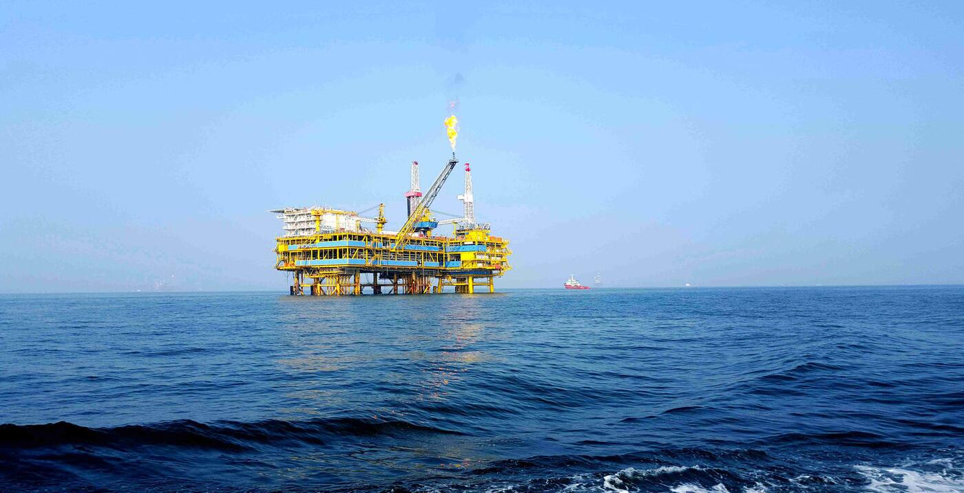 海上天然氣鉆井平臺電伴熱系統